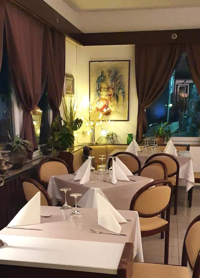 Hotel Garni Bad Cafe Bad Niedernau Exterior photo